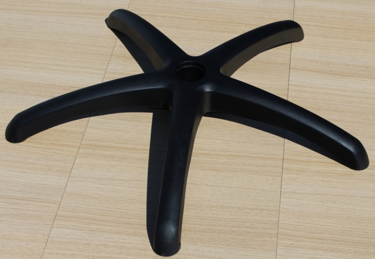 Хрестовина поліамідна D640/11″  550 грн