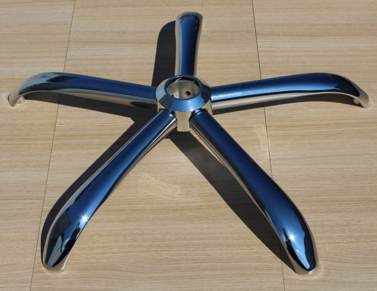 Хрестовина хромована D640/11″  1100 грн